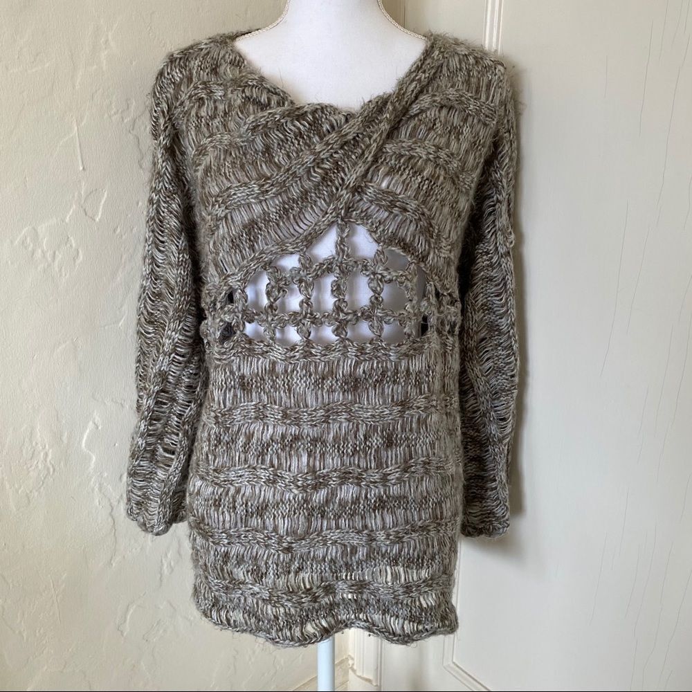 Oversized Sweater  - Picture 6 of 10